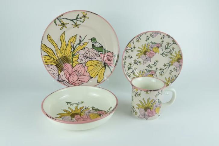 Розкішний набір керамічного посуду з візерунком для посудомийної машини: перенесення на стіл поезії природи
